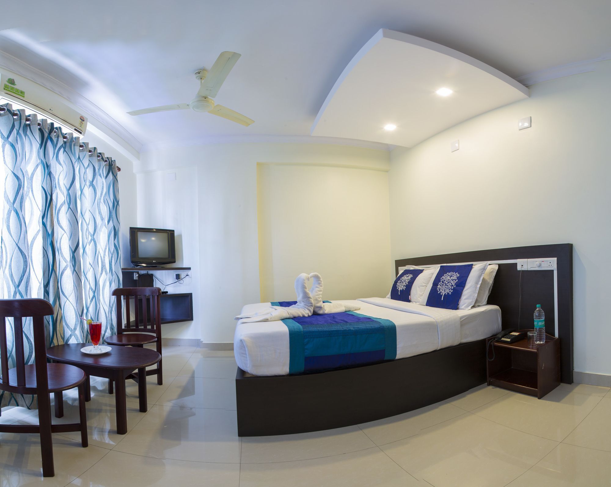 Hotel Sm Regency Kochi Exteriör bild
