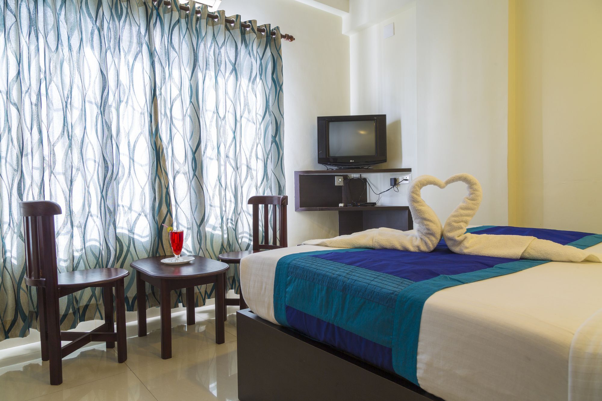 Hotel Sm Regency Kochi Exteriör bild